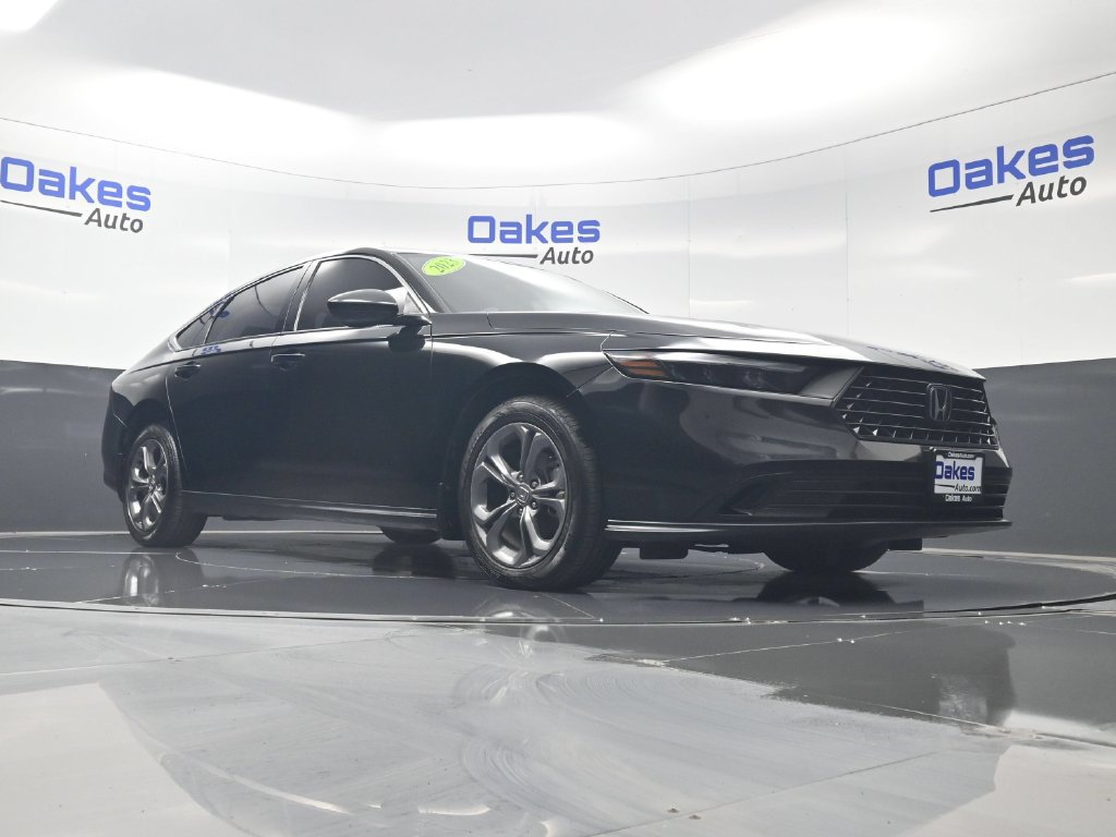 Used 2023 Honda Accord EX image 34