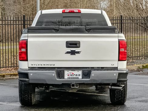 Used 2016 Chevrolet Silverado 1500 LT w/ LPO, Black Pack image 4