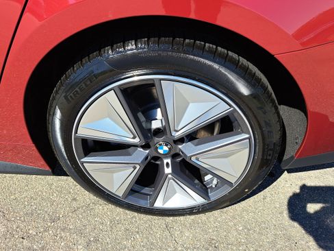 New 2025 BMW i4 eDrive40 w/ Premium Package image 35