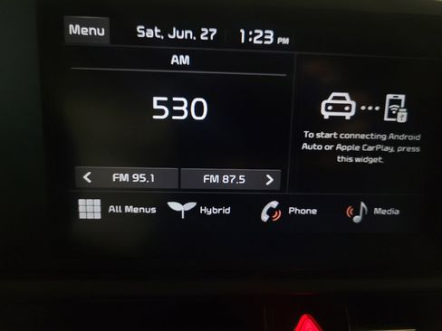 Used 2023 Kia Niro LX FWD image 25