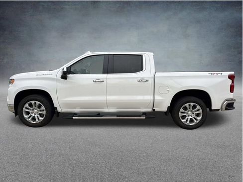 Used 2025 Chevrolet Silverado 1500 LTZ AWD/4WD image 5