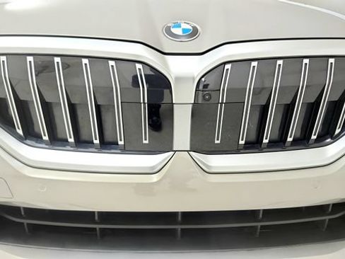 Used 2026 BMW 530i RWD image 23