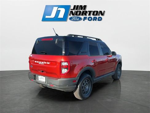 Used 2022 Ford Bronco Sport Badlands w/ Premium Package image 3
