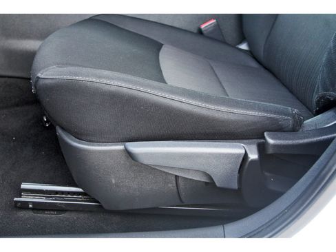 Used 2022 Nissan Sentra SV w/ All-Weather Package FWD image 29
