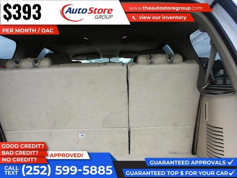 Used 2017 Ford Expedition XLT w/ Equipment Group 202A RWD image 10