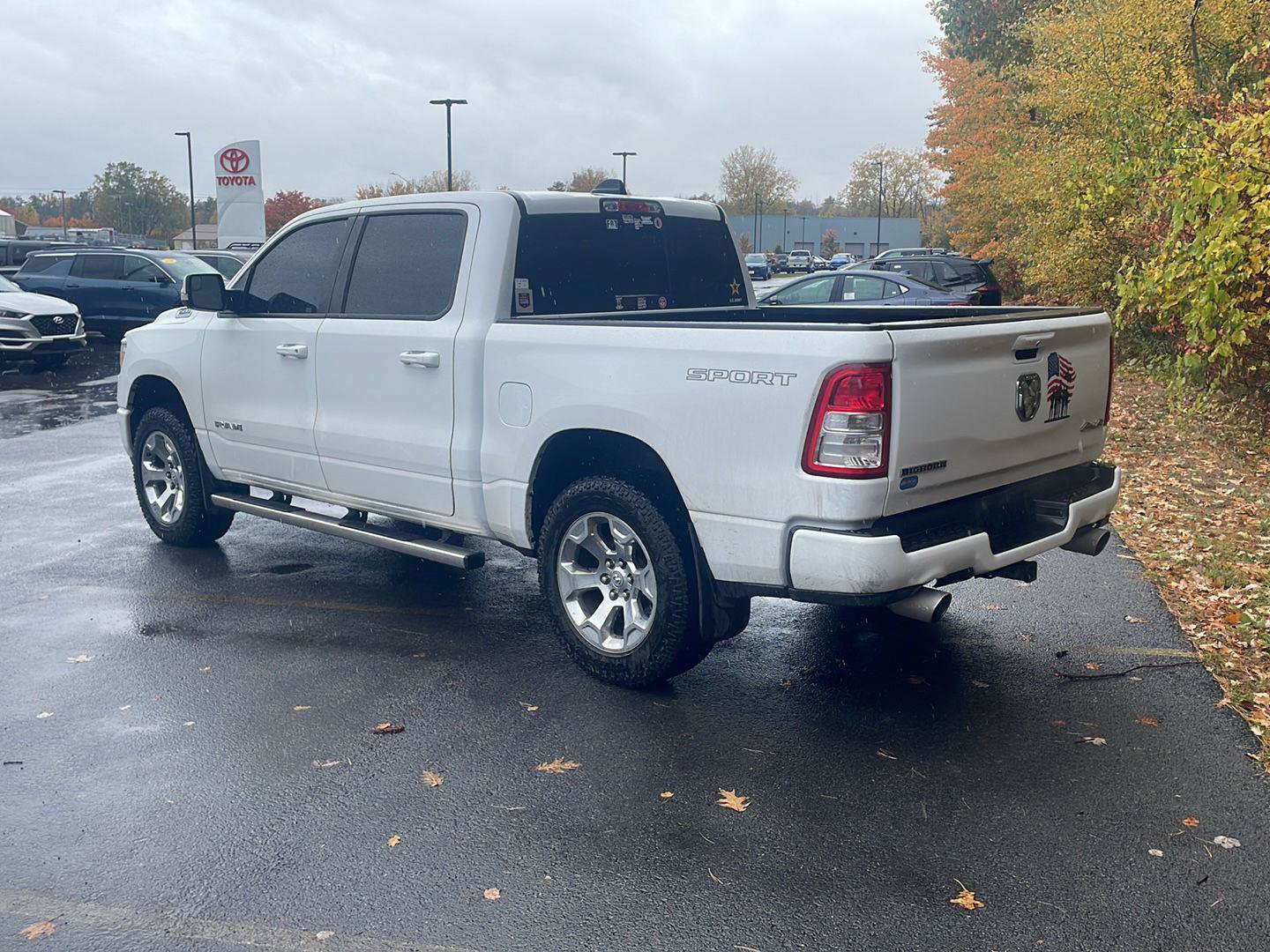 Used 2022 RAM 1500 Big Horn AWD/4WD image 4