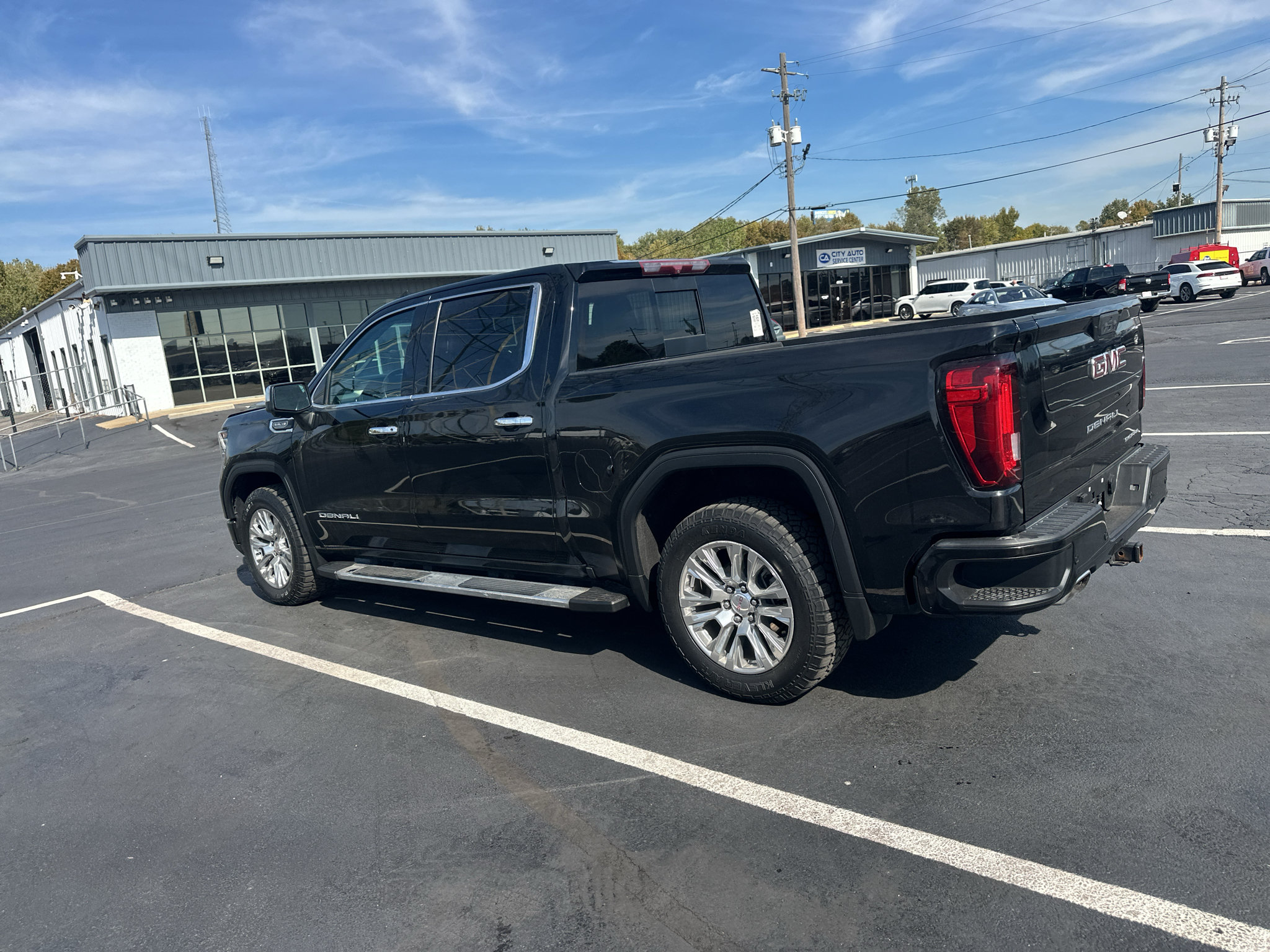 Used 2023 GMC Sierra 1500 Denali AWD/4WD image 7