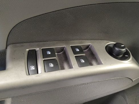 Used 2017 Chevrolet Sonic Premier image 27