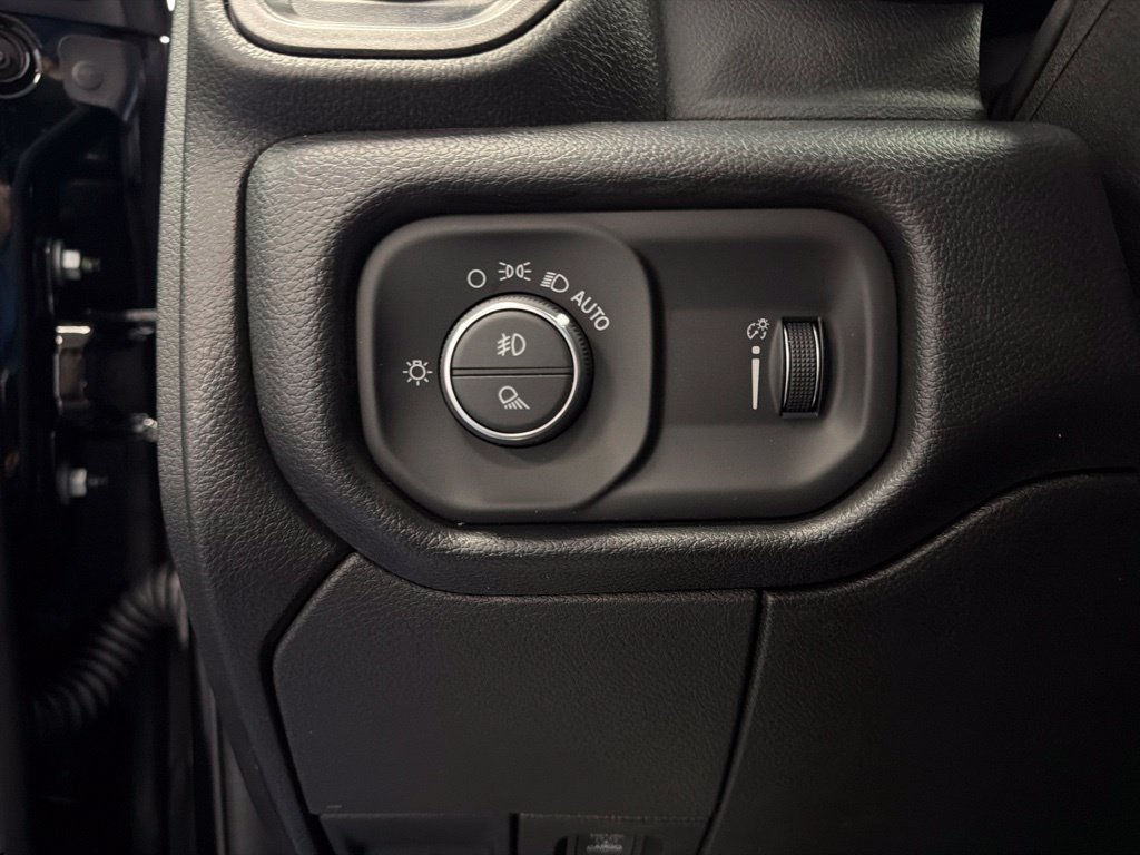 New 2026 RAM 2500 Tradesman AWD/4WD image 20