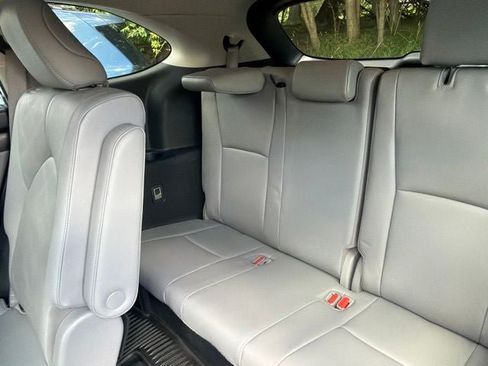 Used 2020 Toyota Highlander Platinum AWD/4WD image 22