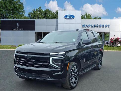 Used 2025 Chevrolet Tahoe RST w/ Comfort Package image 2