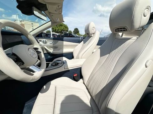 Used 2023 Mercedes-Benz E 450 4MATIC Cabriolet image 36