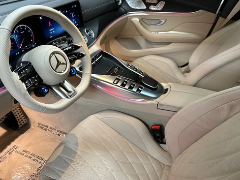 Certified 2024 Mercedes-Benz AMG GT 43 image 4