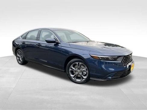 New 2025 Honda Accord EX-L image 1