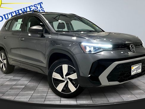 Used 2025 Volkswagen Taos S image 3