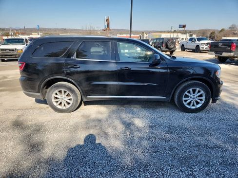 Certified 2019 Dodge Durango SXT image 6