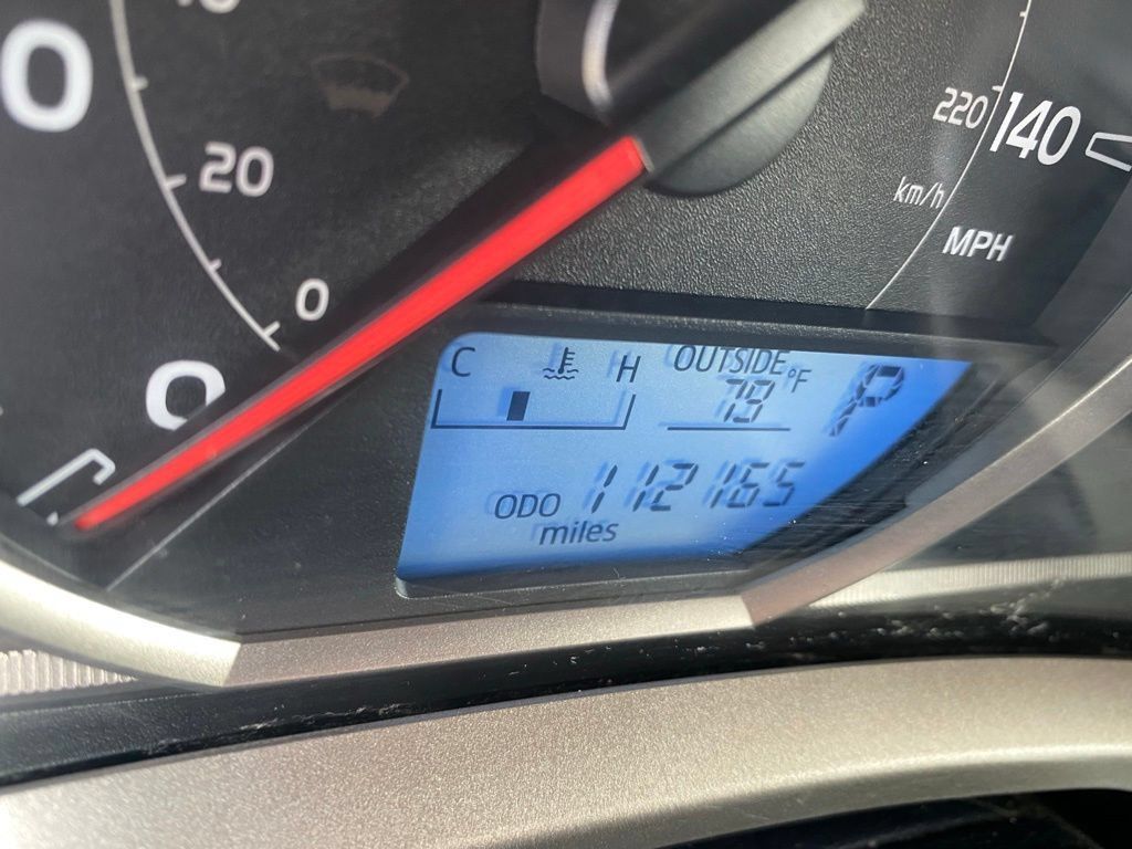 Used 2013 Toyota RAV4 XLE AWD/4WD image 5
