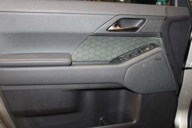 Used 2025 Lexus GX 550 AWD/4WD image 38