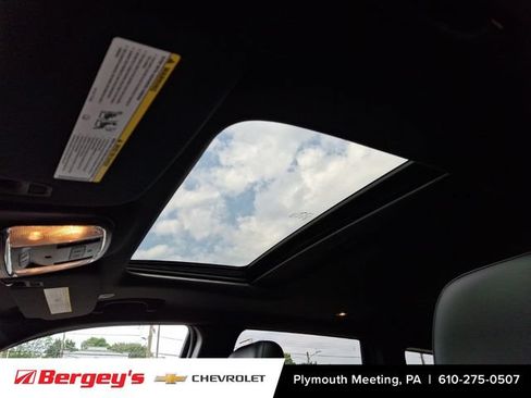 Used 2019 Jeep Grand Cherokee Altitude AWD/4WD image 17