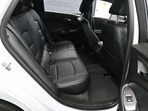 Used 2024 Chevrolet Malibu RS FWD image 31