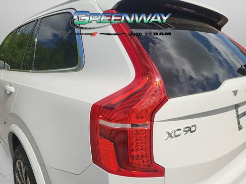 Used 2023 Volvo XC90 B6 Core w/ Climate Package AWD/4WD image 30