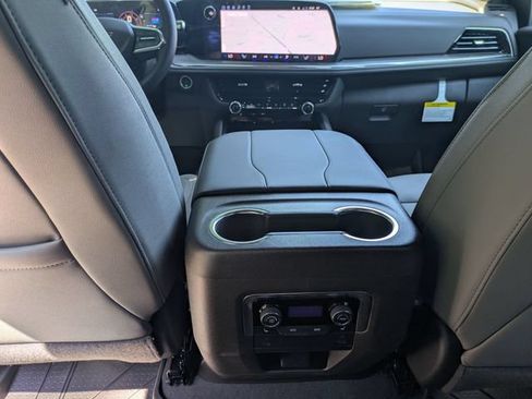 New 2026 Chevrolet Tahoe Z71 w/ Comfort Package AWD/4WD image 29