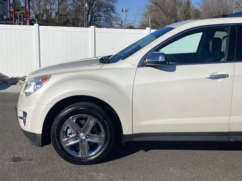 Used 2014 Chevrolet Equinox LTZ image 2