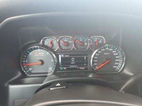 Used 2018 Chevrolet Silverado 1500 LT w/ All Star Edition image 21