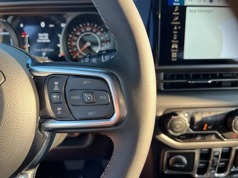 New 2025 Jeep Wrangler Sahara image 34