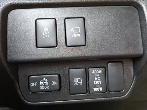 Certified 2023 Toyota Tacoma TRD Sport w/ Advanced Technology Package AWD/4WD image 30
