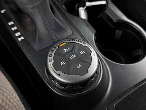 Used 2022 Ford Bronco Wildtrak AWD/4WD image 8