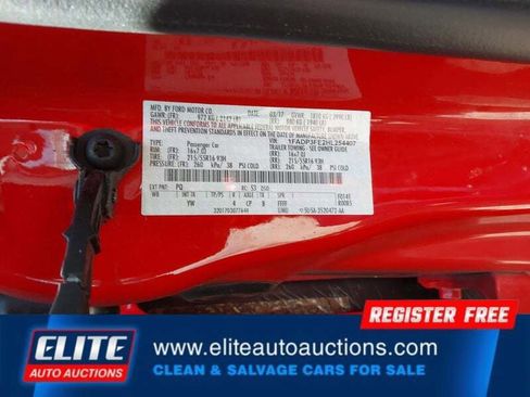Used 2017 Ford Focus SE FWD image 18