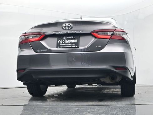 Used 2021 Toyota Camry LE image 42