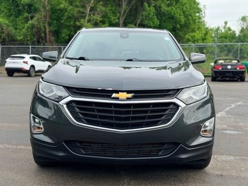 Used 2019 Chevrolet Equinox LT w/ Driver Convenience Package FWD image 3