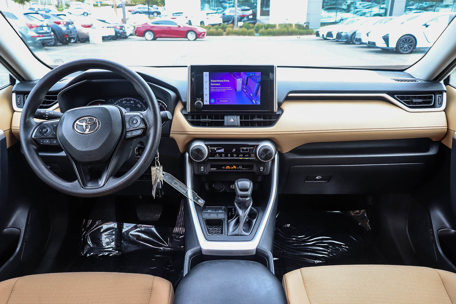 Used 2025 Toyota RAV4 LE FWD image 14