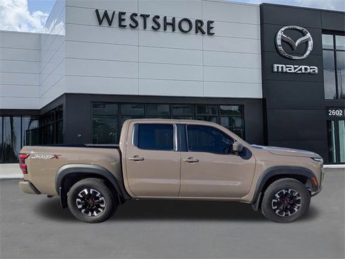 Used 2022 Nissan Frontier Pro-X w/ Technology Package image 2