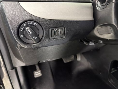 Used 2019 Dodge Grand Caravan GT image 14