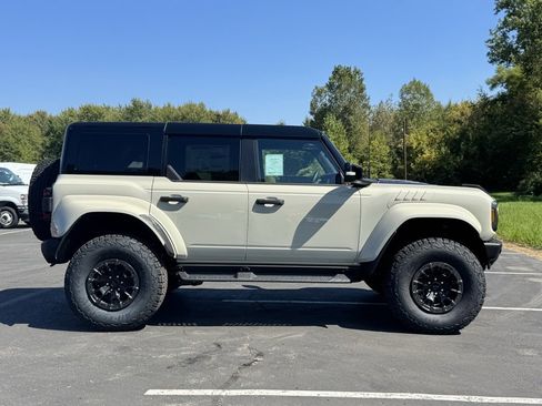 New 2025 Ford Bronco Raptor image 7