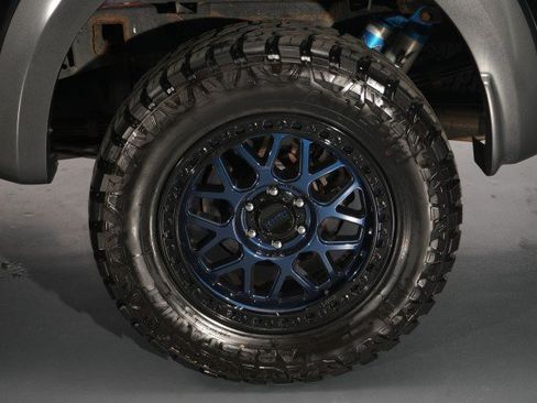 Used 2017 Ford F150 Raptor w/ Equipment Group 801A Mid AWD/4WD image 26