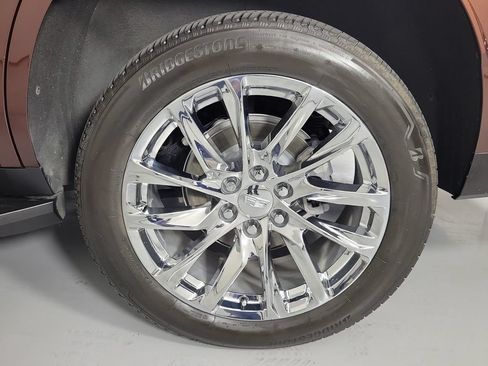Used 2023 Cadillac Escalade Premium Luxury w/ LPO, Radiant Package RWD image 10