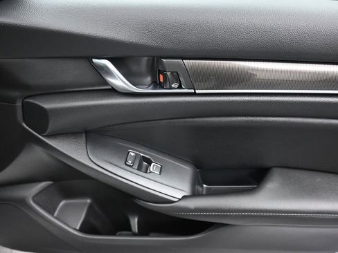 Used 2022 Honda Accord Sport image 42