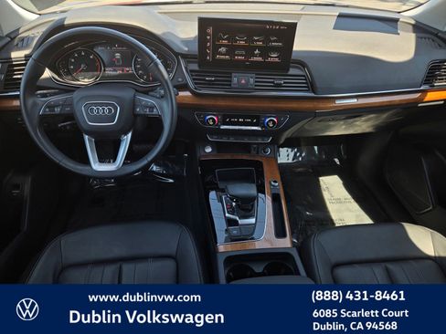 Used 2023 Audi Q5 2.0T Premium w/ Convenience Package AWD/4WD image 13
