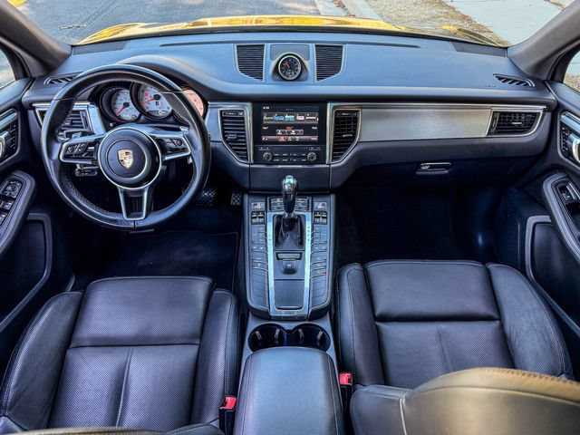 Used 2017 Porsche Macan S AWD/4WD image 29