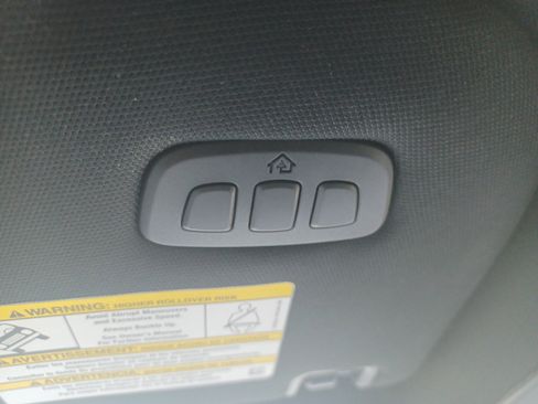 Used 2024 Ford F250 Platinum image 45