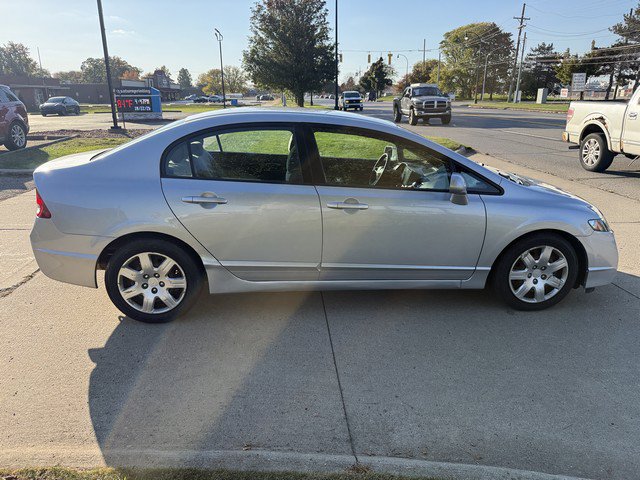 Used 2010 Honda Civic LX image 3