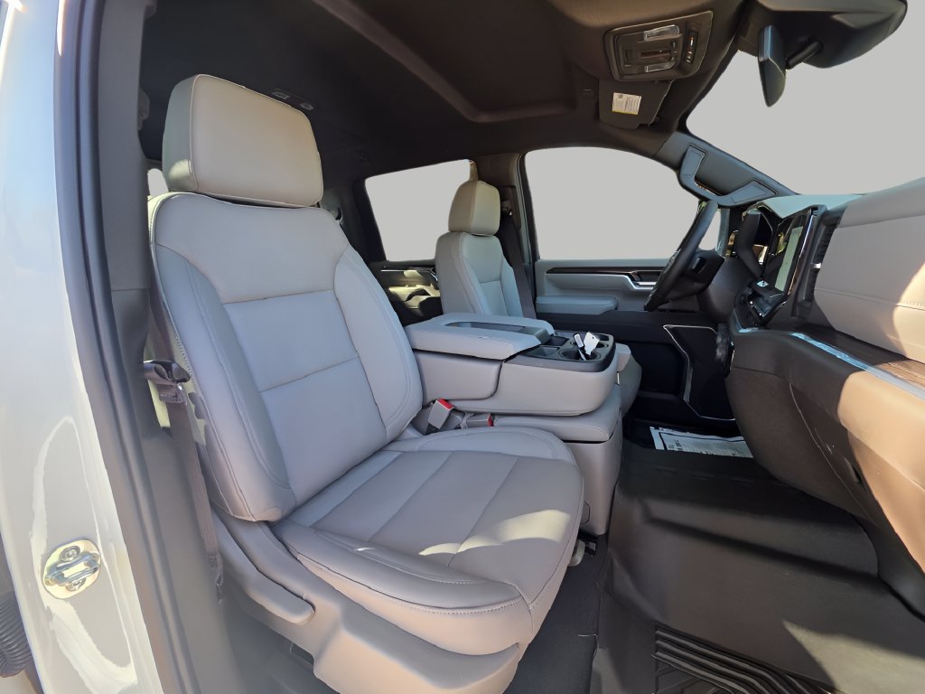 New 2026 Chevrolet Silverado 2500 LT w/ All Star Edition AWD/4WD image 14