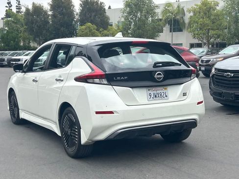 Used 2023 Nissan Leaf SV Plus FWD image 3
