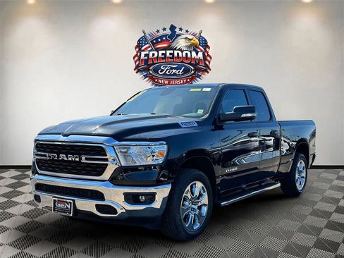 Used 2022 RAM 1500 Big Horn AWD/4WD image 2