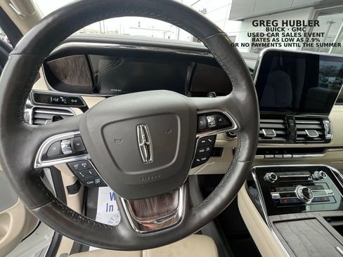 Used 2020 Lincoln Navigator L Reserve w/ Luxury Package image 37