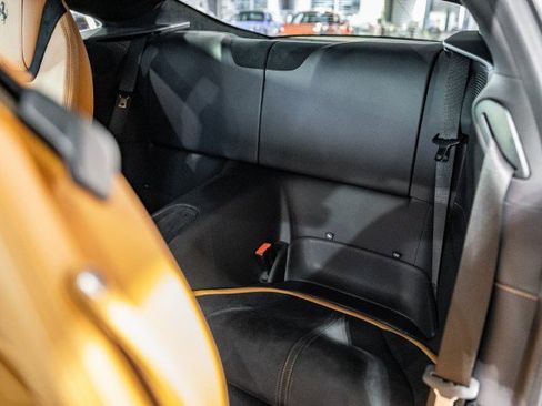 Used 2024 Ferrari Roma image 25